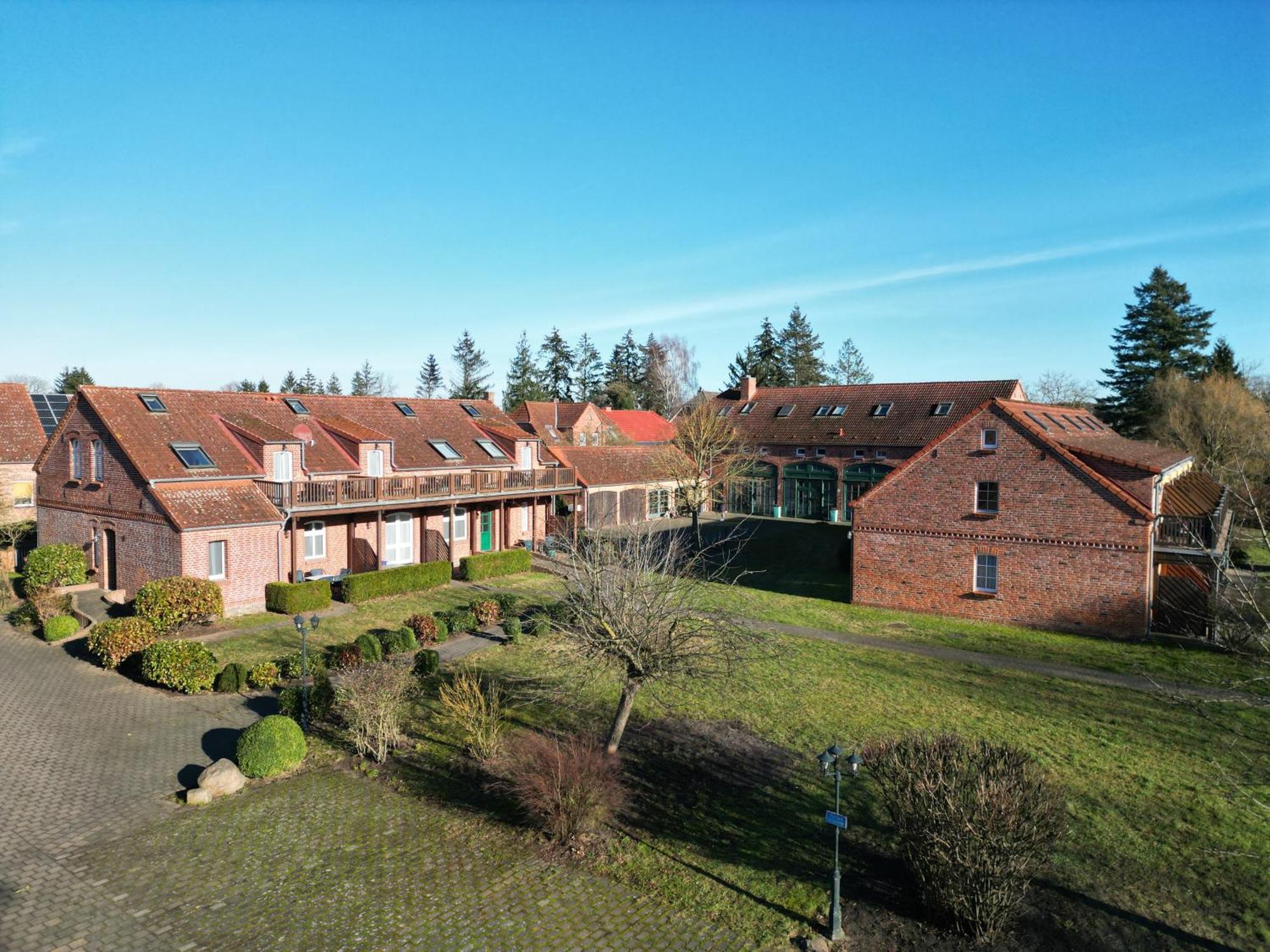 Ferienpark Mecklenburg Ziegendorf ภายนอก รูปภาพ